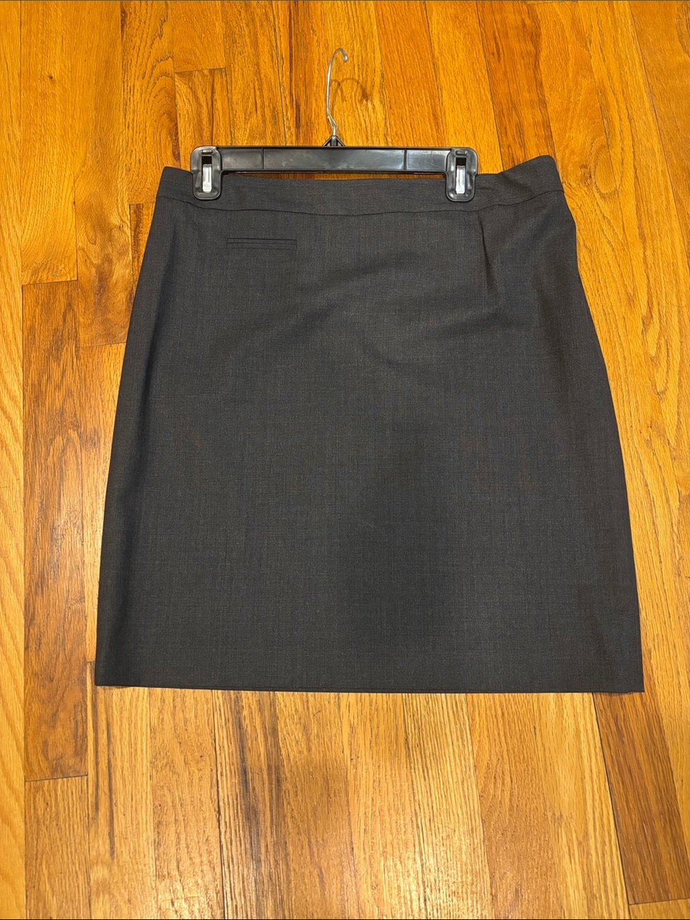 Theory grey Women's Black Pencil Skirt Size 8
